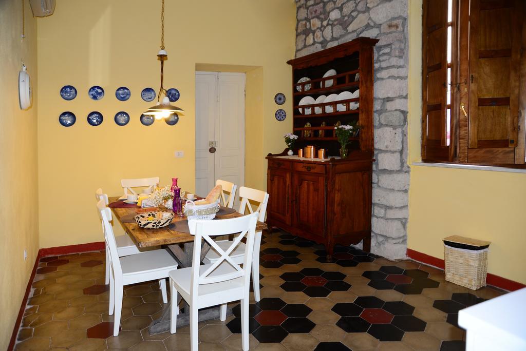 Il Corso 41 Openhouse 호텔 보사 외부 사진